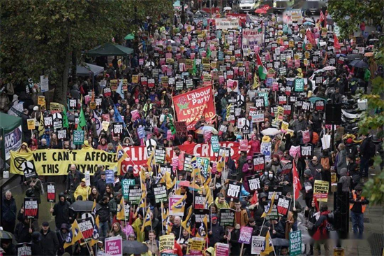 46.5万人参与抗议活动，明年英国的木材行业还能好转吗?