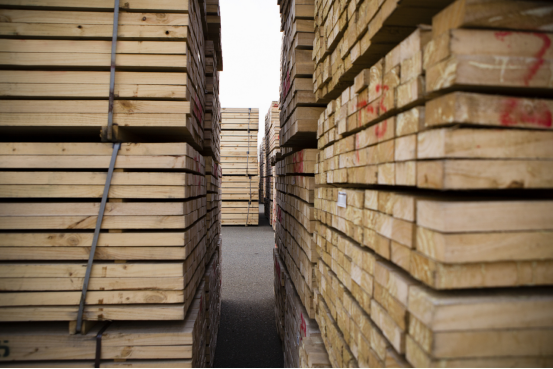 非洲材市场交易活跃